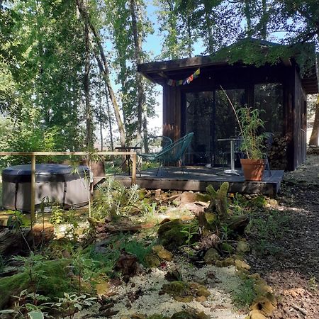 Le Gite De La Cabane De L'Oiseau Couze-et-Saint-Front Exterior foto